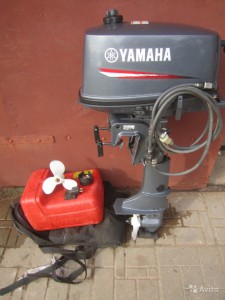 Лодочный мотор Yamaha 5 CMHS (2013 г.в.) в Пскове (плюс чехол и бак с грушей)